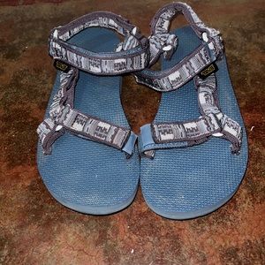 Teva Sandals Women’s Size 7